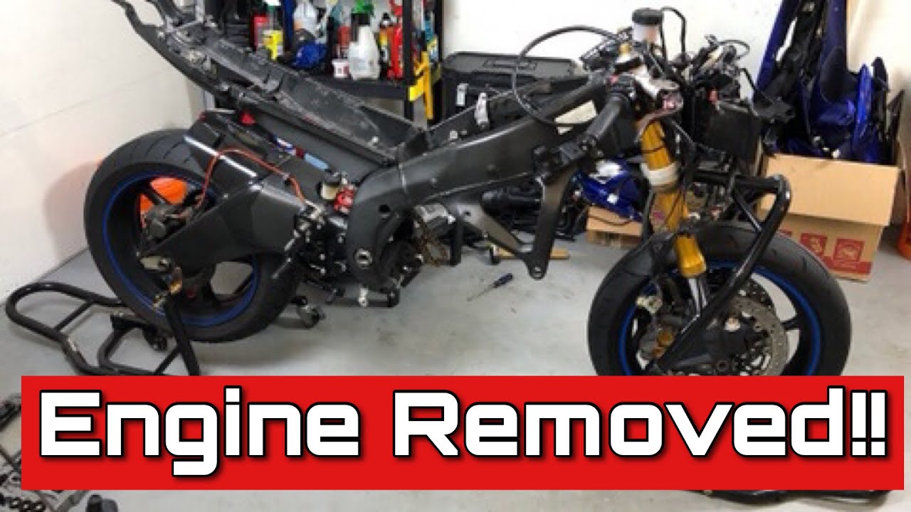 Yamaha R6 Engine removal