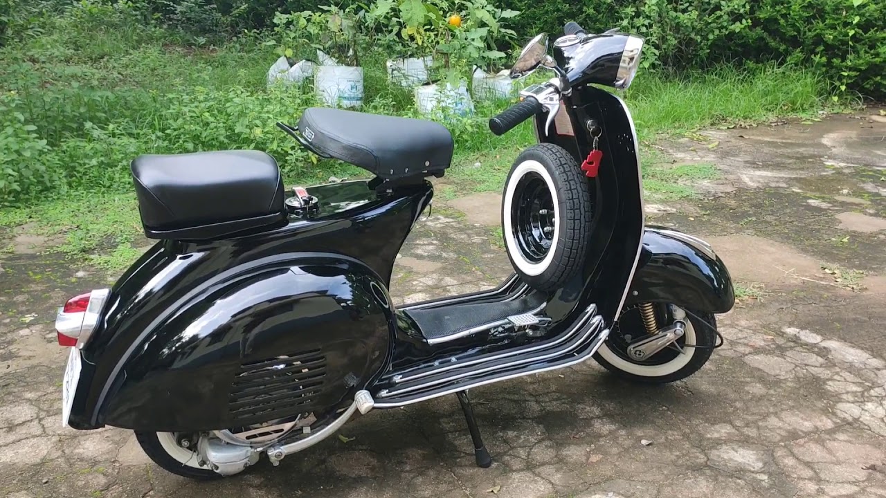 Bajaj 150 scooter