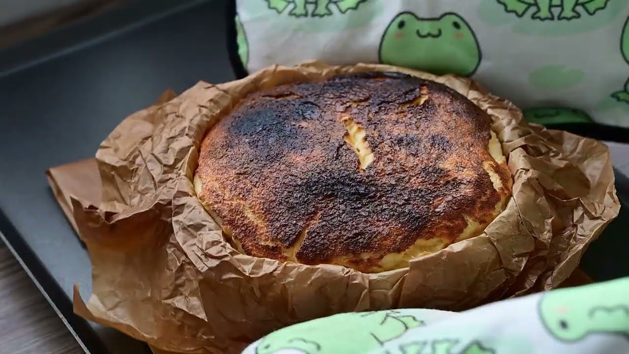 How would you rate this 1st attempt Burnt Basque Cheesecake #foodie #cheesecake #viralvideo