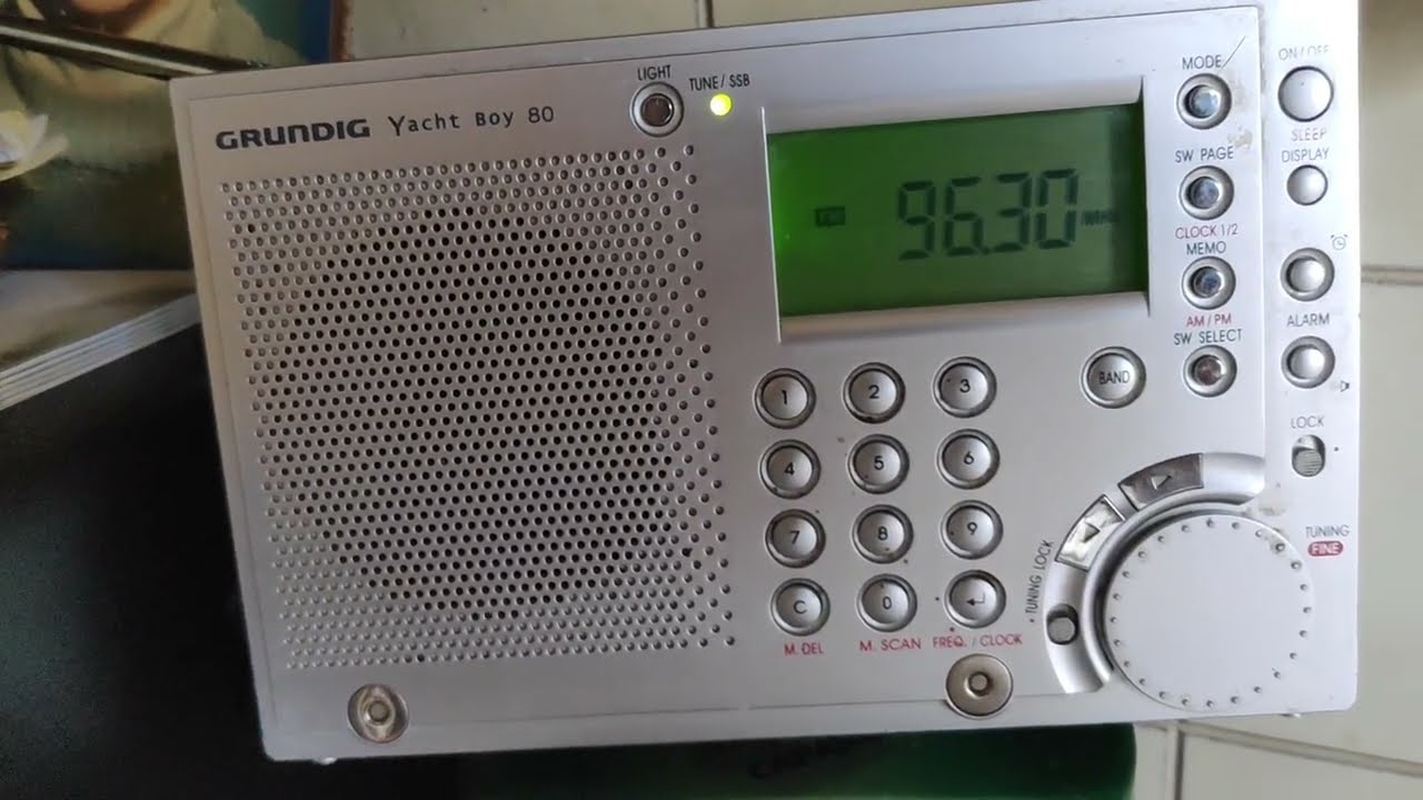 Grundig Yacht Boy 80