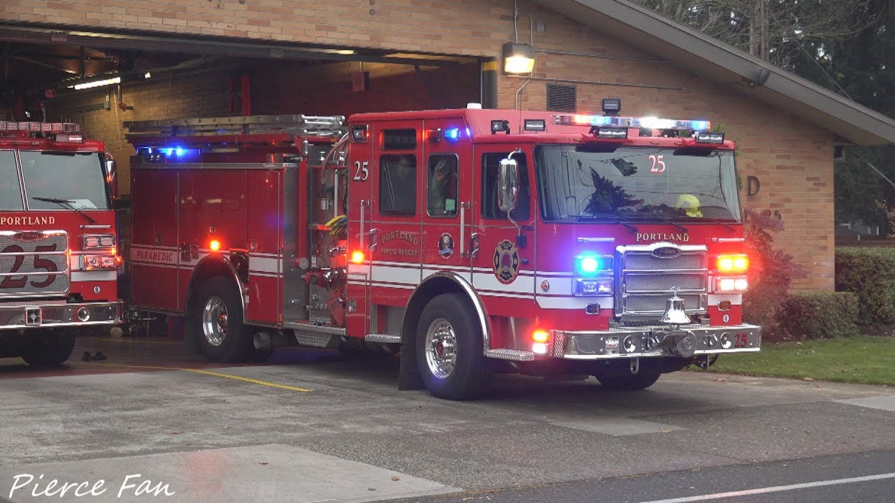 Engine 25 Responding Portland Fire & Rescue (2018 Pierce Enforcer Pumper) [4K]