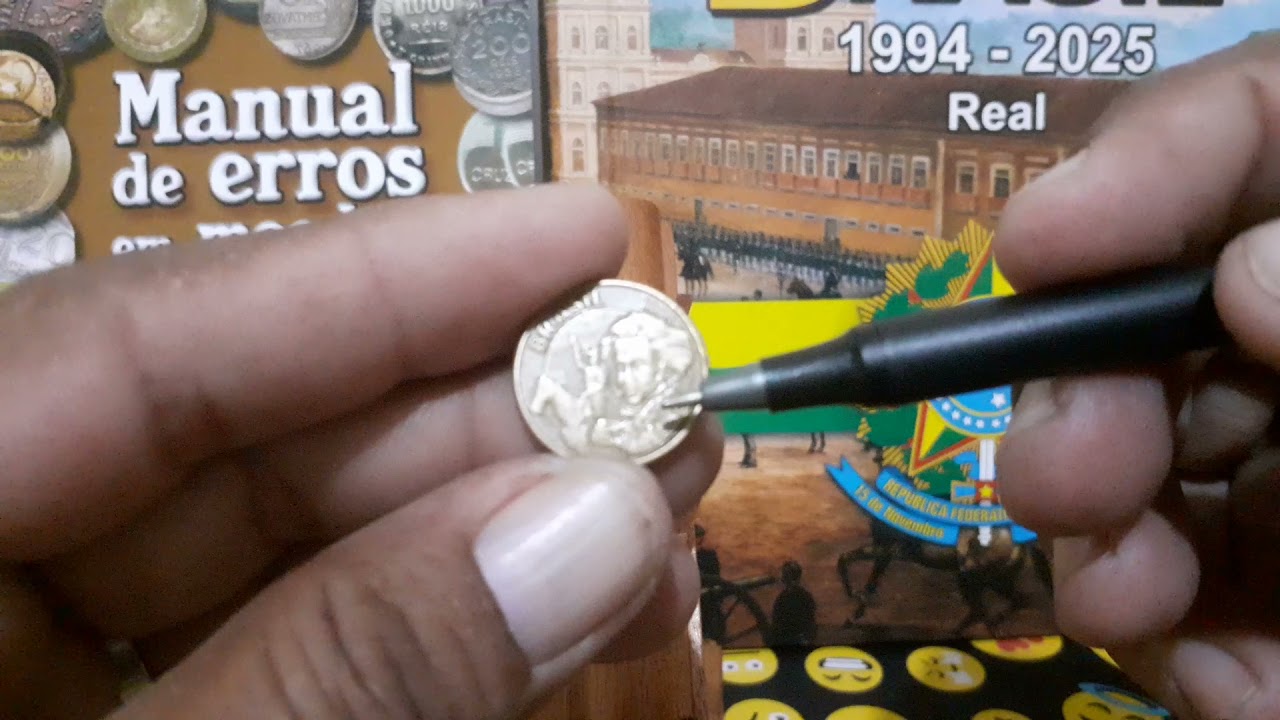 10 centavos ano 2003 ponto sobre Pedro 1 com valor incrivel