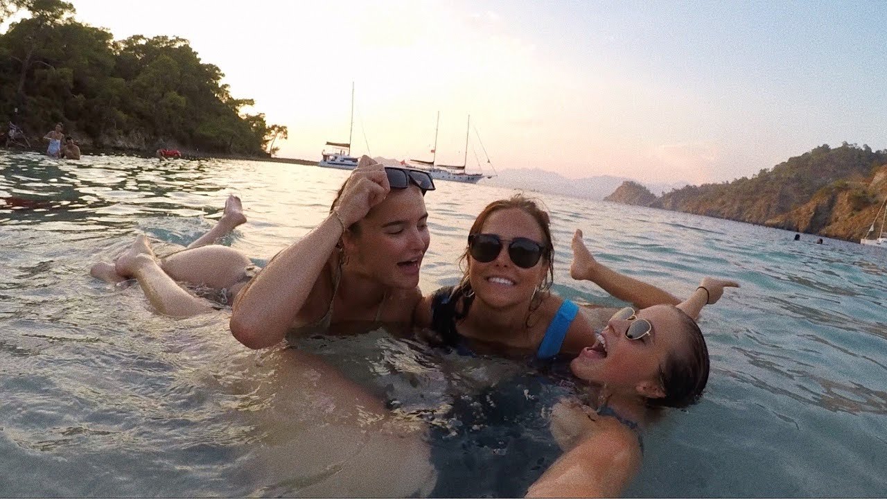 WE WENT ON A GIRLS HOLIDAY!! // TURKEY VLOG 2020 | Adina May