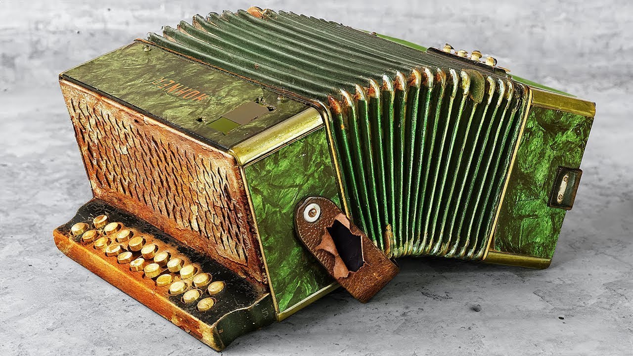 Hohner | Restauration d'un Vieil Accordéon