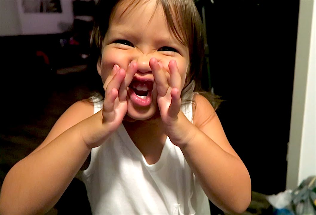 CUTEST SCARIEST BABY FACE EVER!!