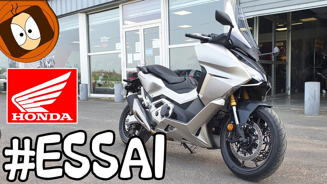 ESSAI - HONDA FORZA 750 : MIEUX QU'UN T-MAX ?