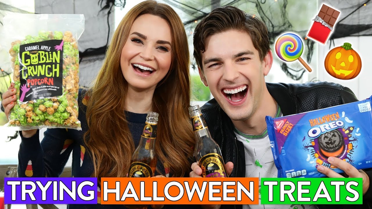 Trying Halloween Candy w/ MatPat!