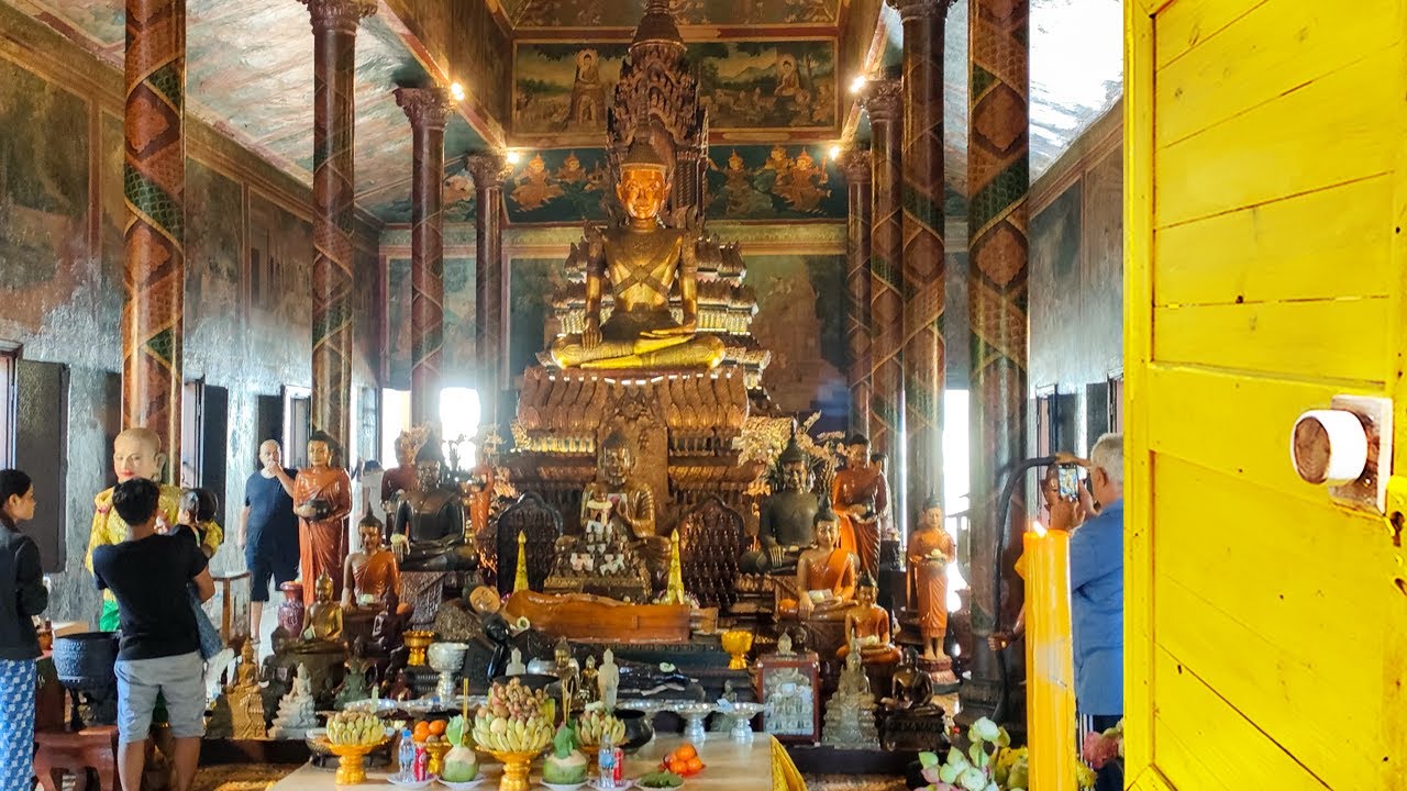 【4K Stroll】Wat Phnom - Phnom Penh - Cambodia / The Temple From Which the Phnom Penh Was Named