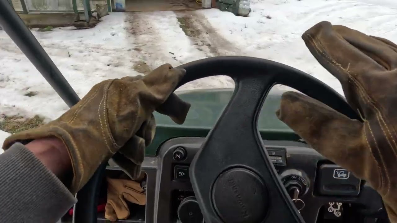 Kawasaki Mule-3010 против снегохода