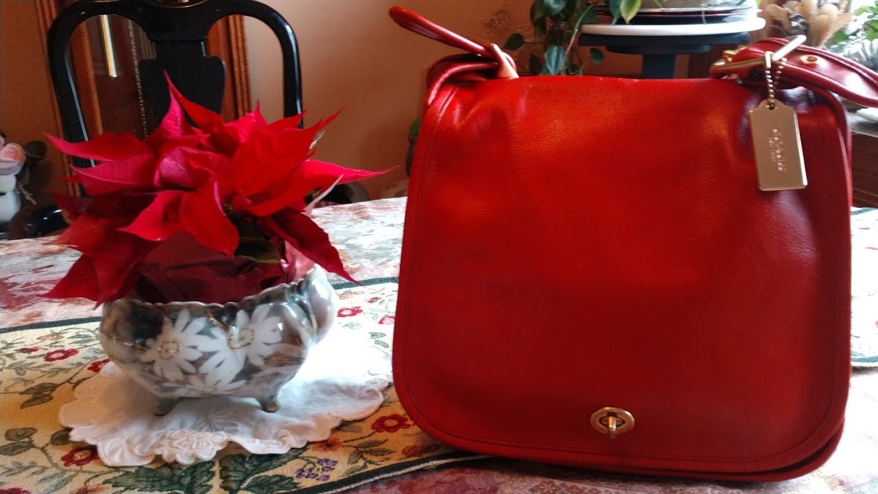 Red Vintage Coach Stewardess Bag 9525