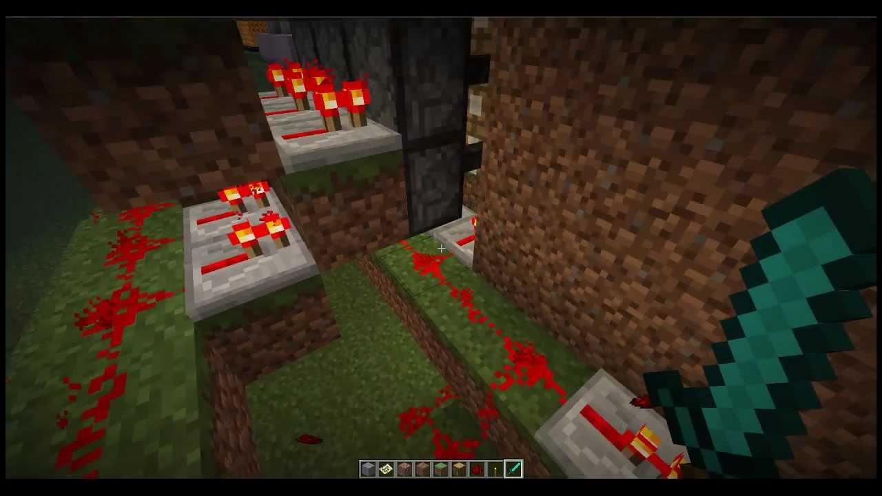 Minecraft sliding Underground Base