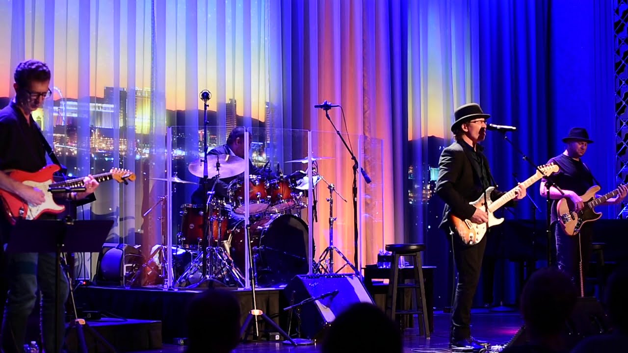 Michael Grimm performs Lie To Me