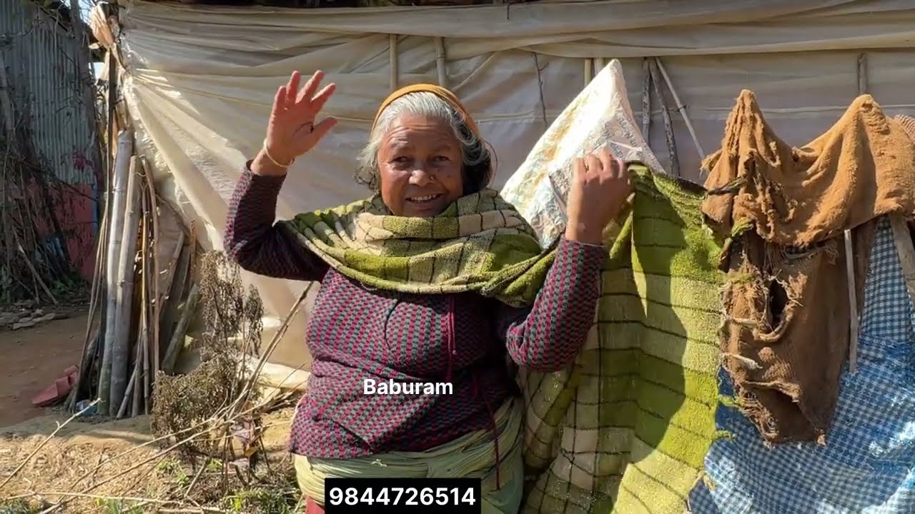 रुख मुनी प्लास्टिकले बारेर झपडी बनाएकी एक्ली आमाको रुवाउने कथा 