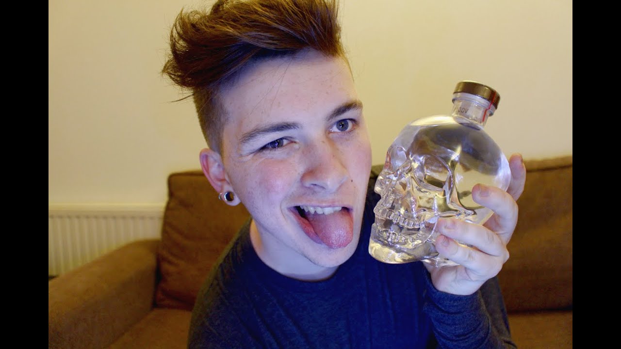 Health Goth Essentials (November Favourites) | Gallucks
