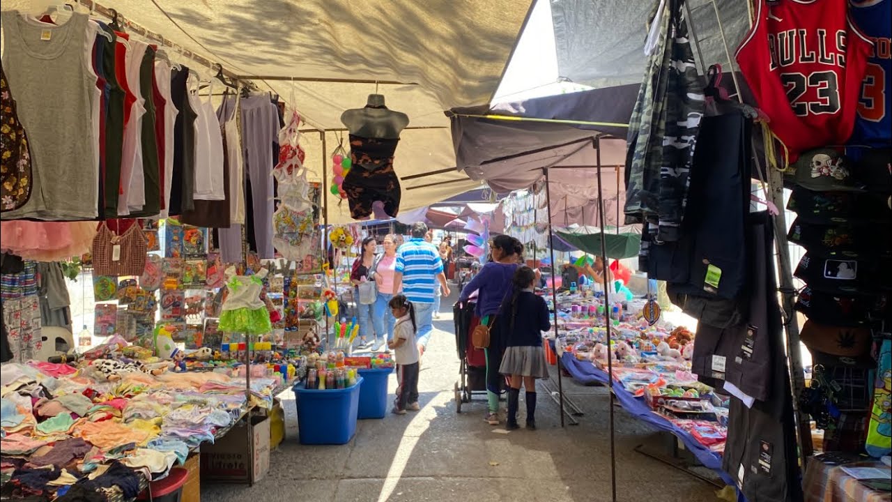 Un pequeño recorrido por el tianguis de Calvillo Aguascalientes.