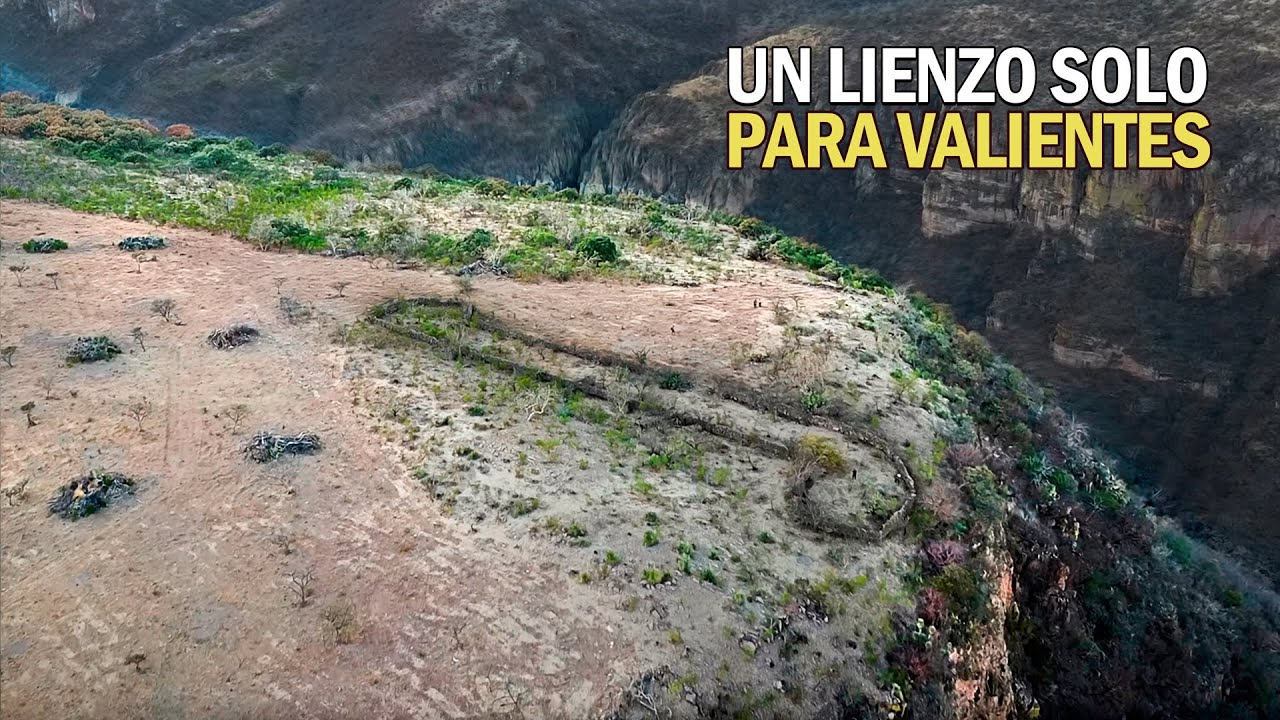 A QUIEN SE LE OCURRIO?   Un lienzo charro de locura