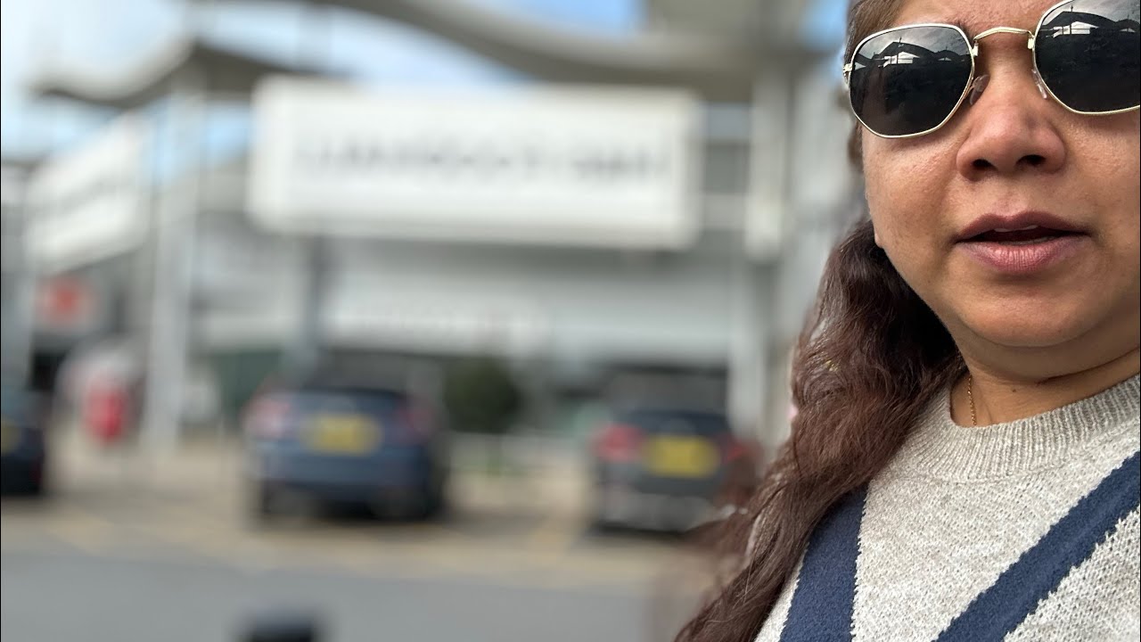 London Mein Naya Ghar? Furniture Aur Home Items Kahan Se Le? (Dunelm Tour)#indianvlogger