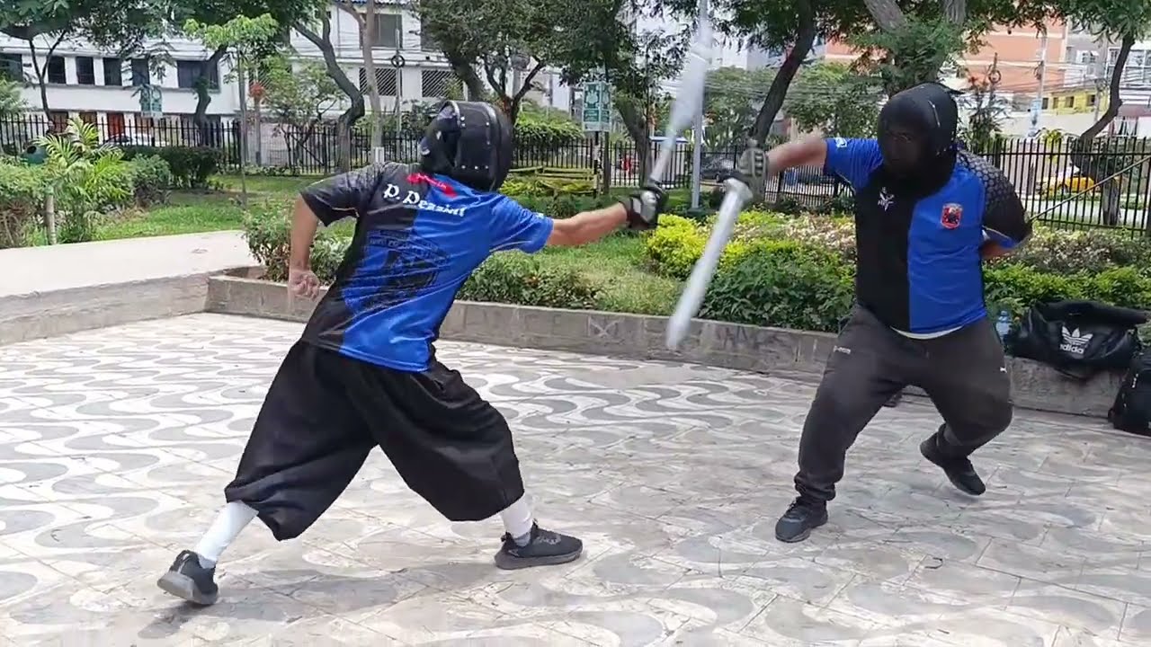 Un duelo mas con espadas de una mano/ Perú Esgrima Libre #esgrima #martialarts #hema #peru #lima 