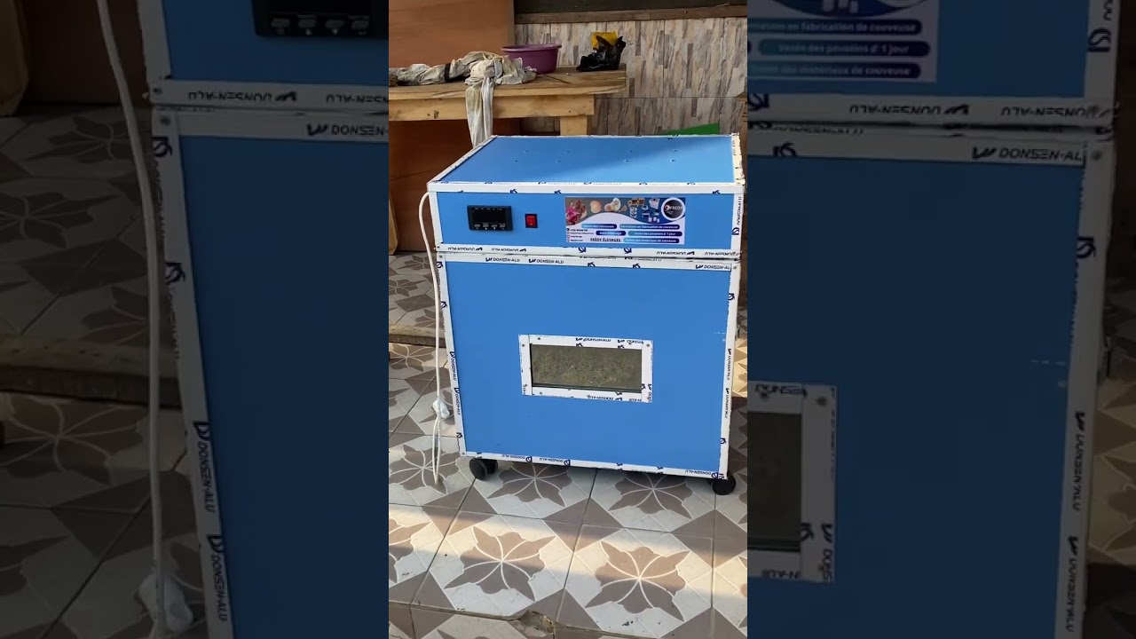 Couveuse automatique 300 &oelig;ufs disponible