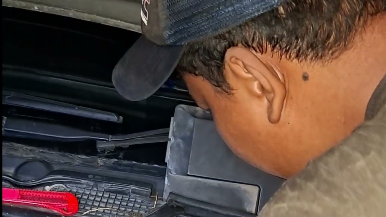 BMW E 36 M43 PARKIR LAMA DI GARASI  STAR GAK MAU HIDUP POMPA BENSIN DISALAHKAN TERNYATA TIKUS ......