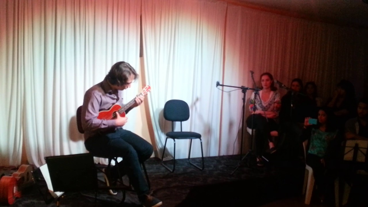 Berimbau ( Baden Powell e Vinicius de Morais) - Ukulele - Vinicius Vivas