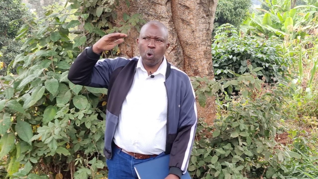 Gûcenjia ciana marîtwa thuutha wa ndigano (changing names of children after divorce)