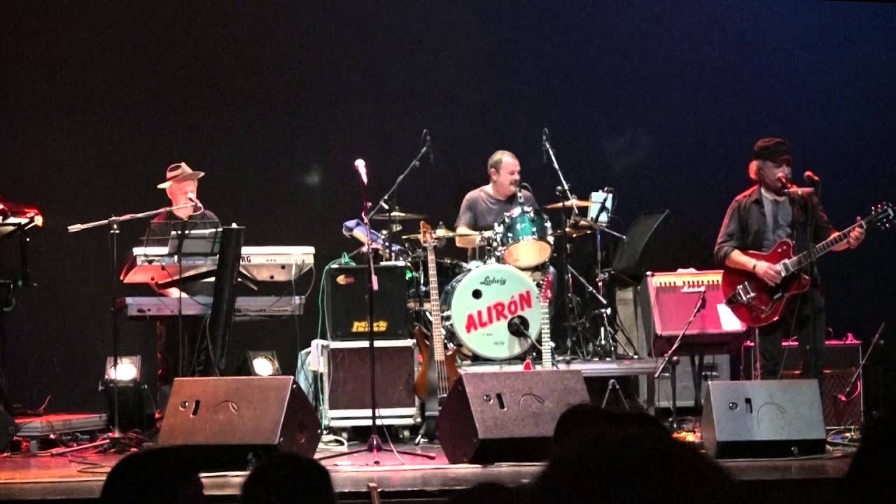 Grupo ALIRÓN - TEATRO SOCIAL BASAURI-2014