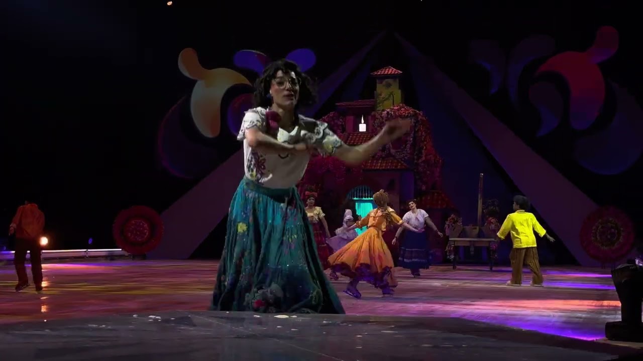 The Family Madrigal - Disney On Ice: Frozen & Encanto - NRG Stadium - Houston, Tx - 4/13/23