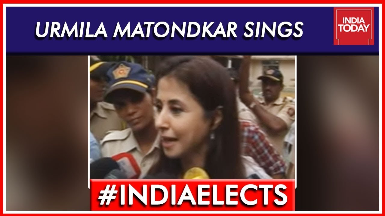 Urmila Matondkar Sings Marathi Song After Casting Vote In Mumbai North | Lok Sabha Elections 2019
