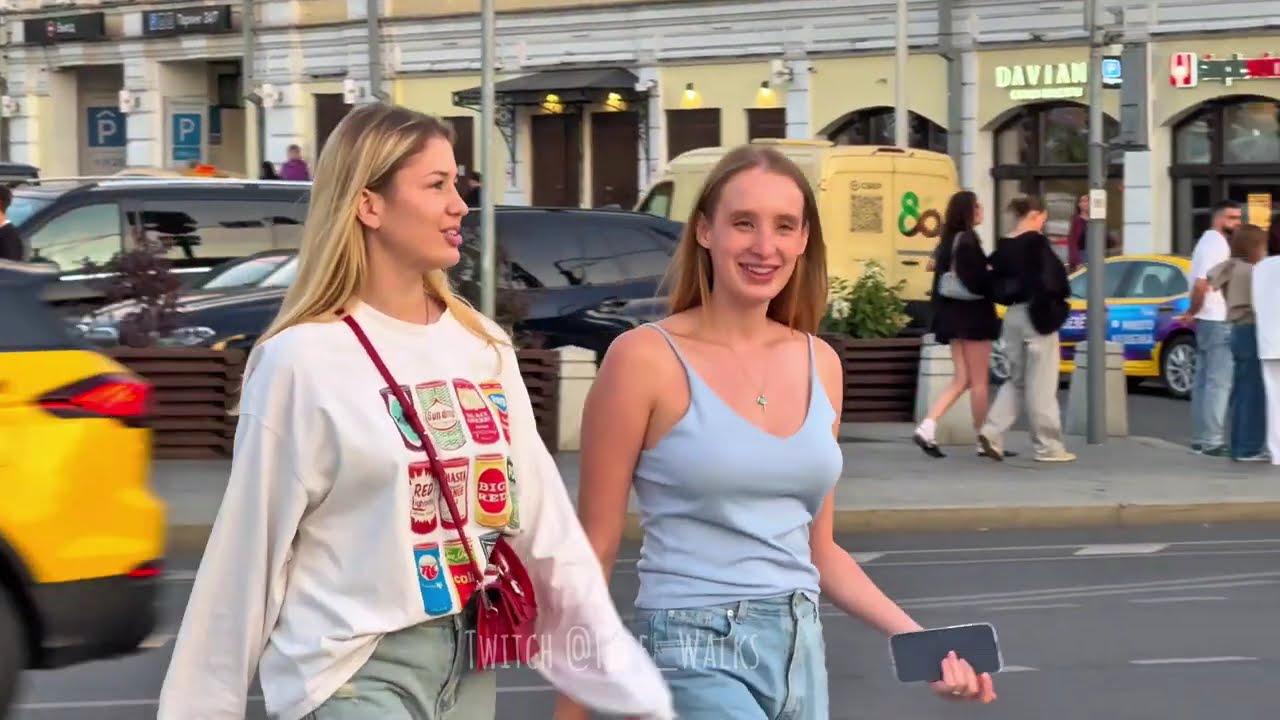 Walking in Moscow: Autumn Streets