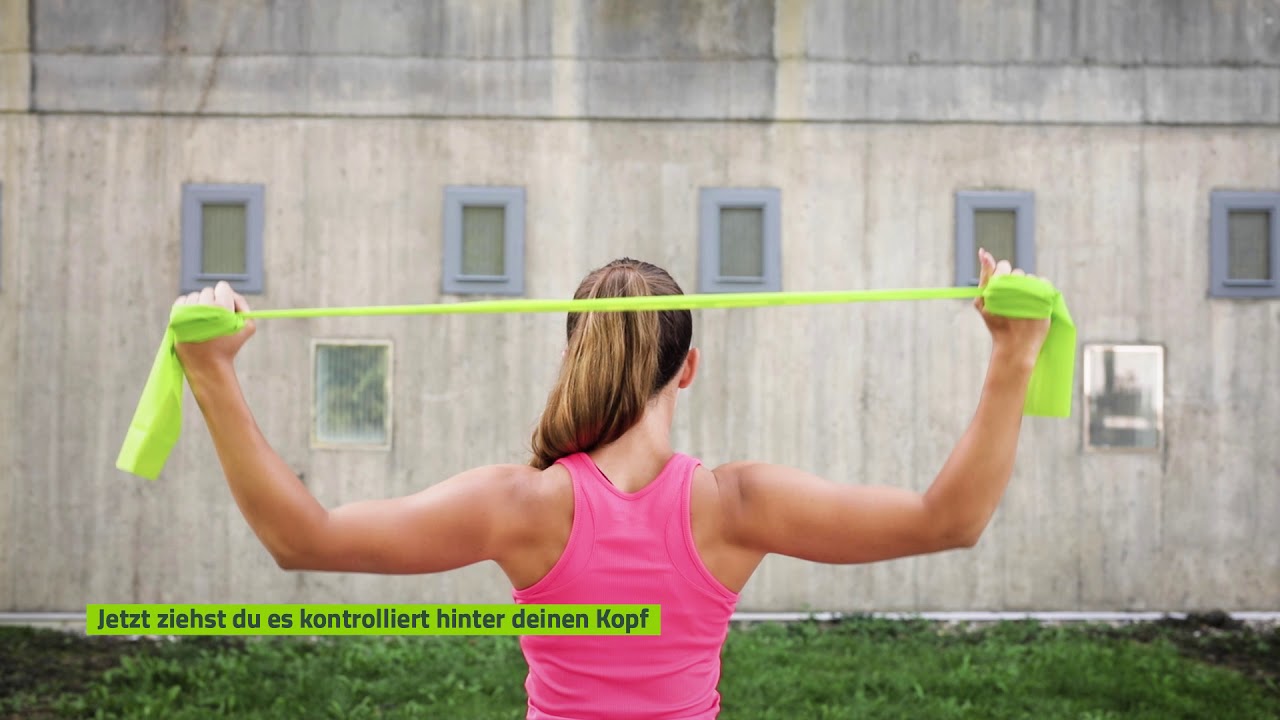 BARMER - Training mit dem Fitness-Band: Latzug
