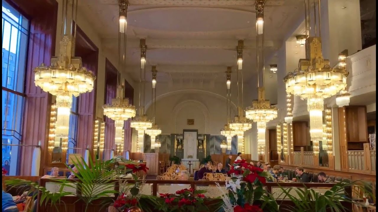 Art Nouveau Cafe at Municipal House (Obecni Dum) @ Prague, Czechia