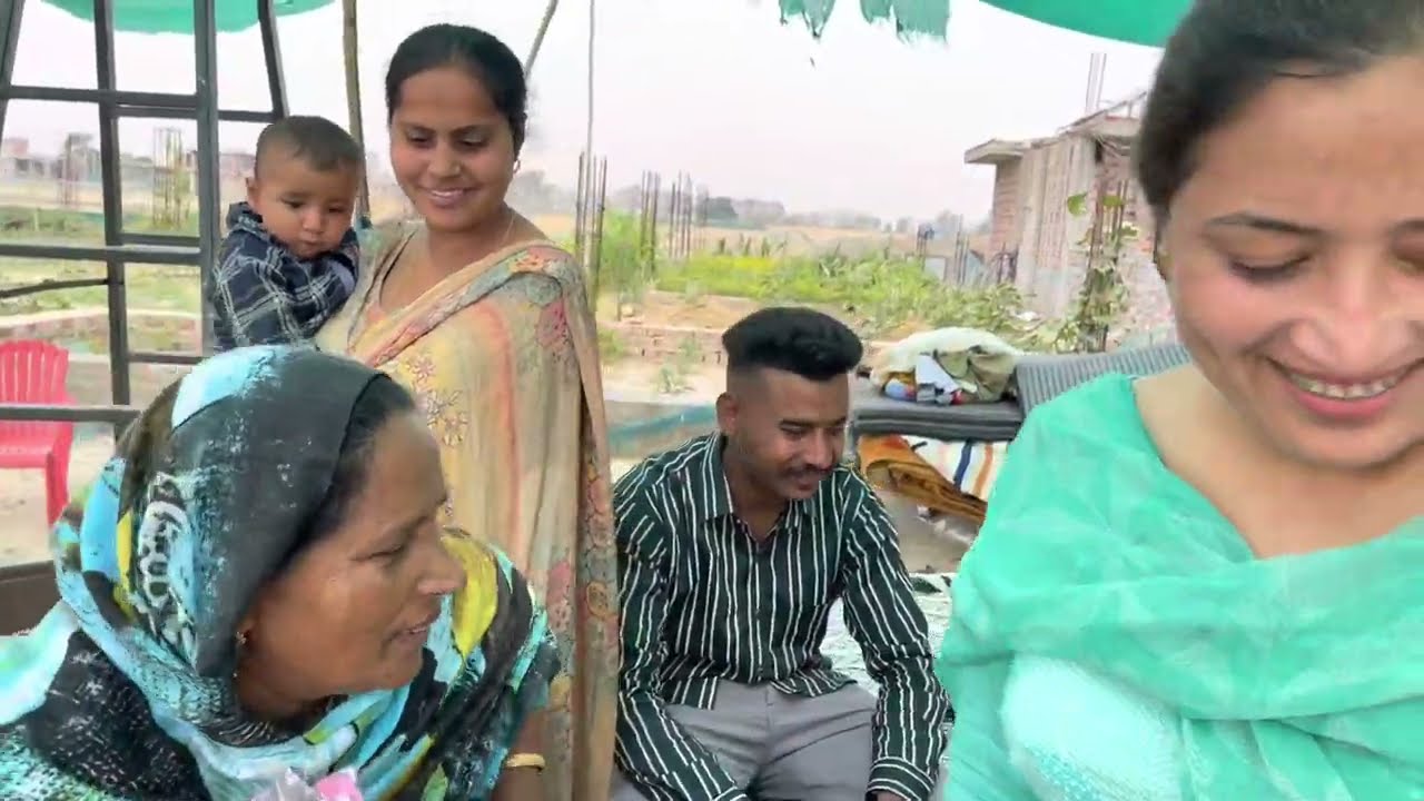 Sade saria wallo Bhua ji nu piara jiha gift