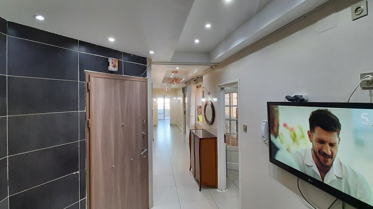 A vendre Appartement promotion F4  Avec  Ascenseur Et Boxe de voiture.  Boumarchi setif.  fiha 145m.