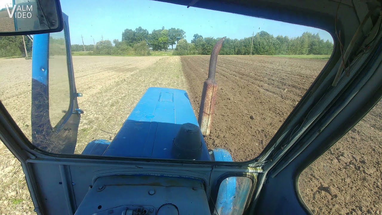 Belarus Mtz 50 Plowing POV.  Old 55 Hp Tractor. Autumn 2021. Smart XR. DJI Mini