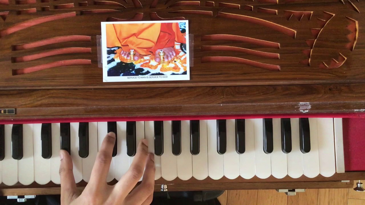 How To Develop Fluidity on Harmonium | Harmonium Sai Bhajans Technique