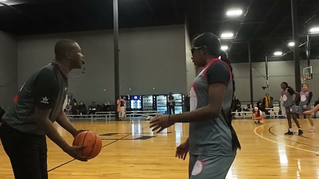 Hoopher VS North York Lion part 1