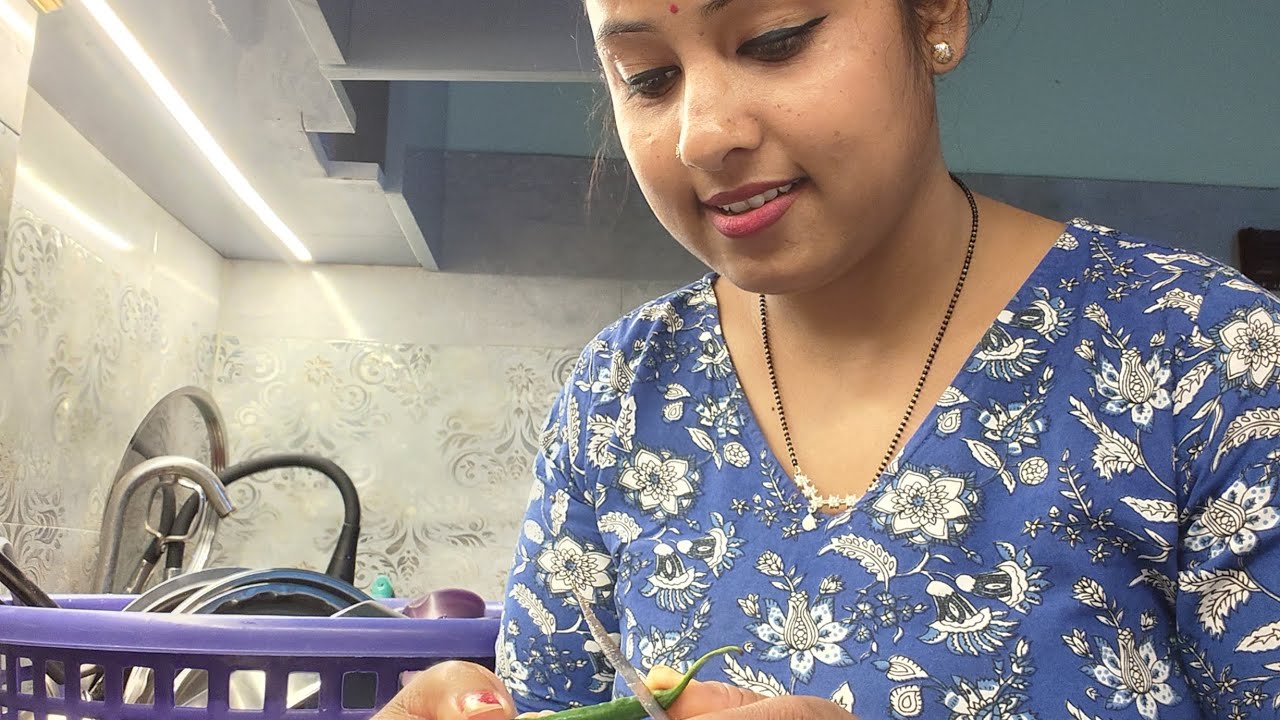 Saree safayi kr di aaj pooja se phle 😊😊