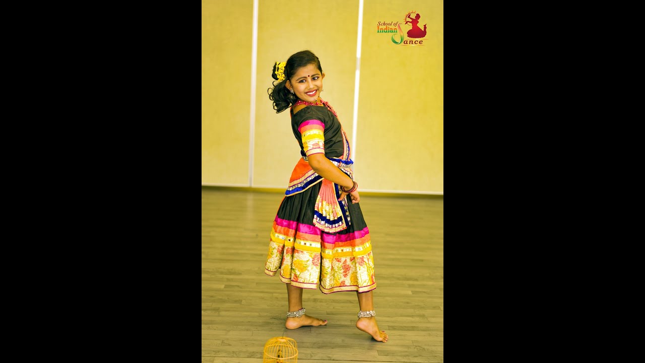 Nadodi nritham by Shreya Kiran - School of Indian Dance