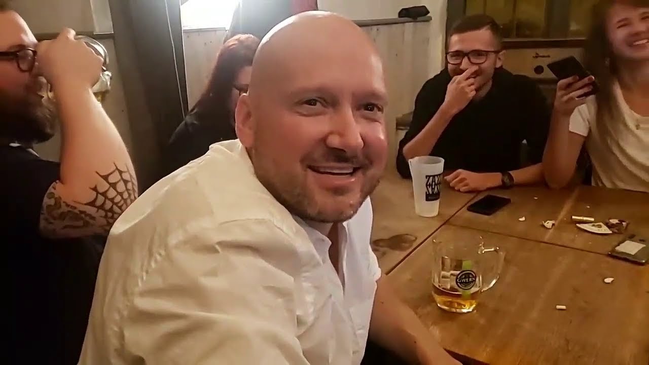 Bald and Bankrupt meets Ice Poseidon in Prague, Czech Republic