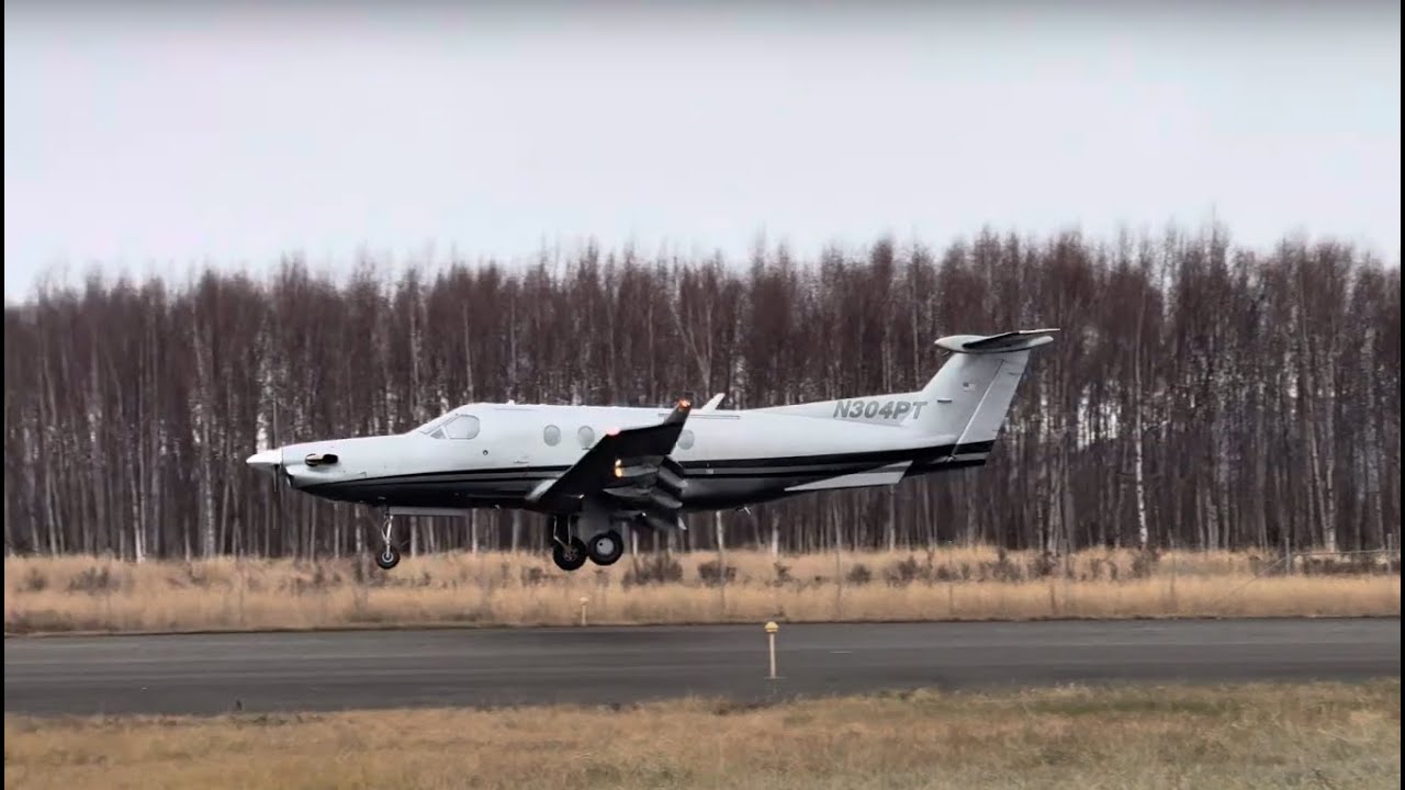 Runway 32 Takeoffs and Landings at Lake Hood Strip in Anchorage, Alaska