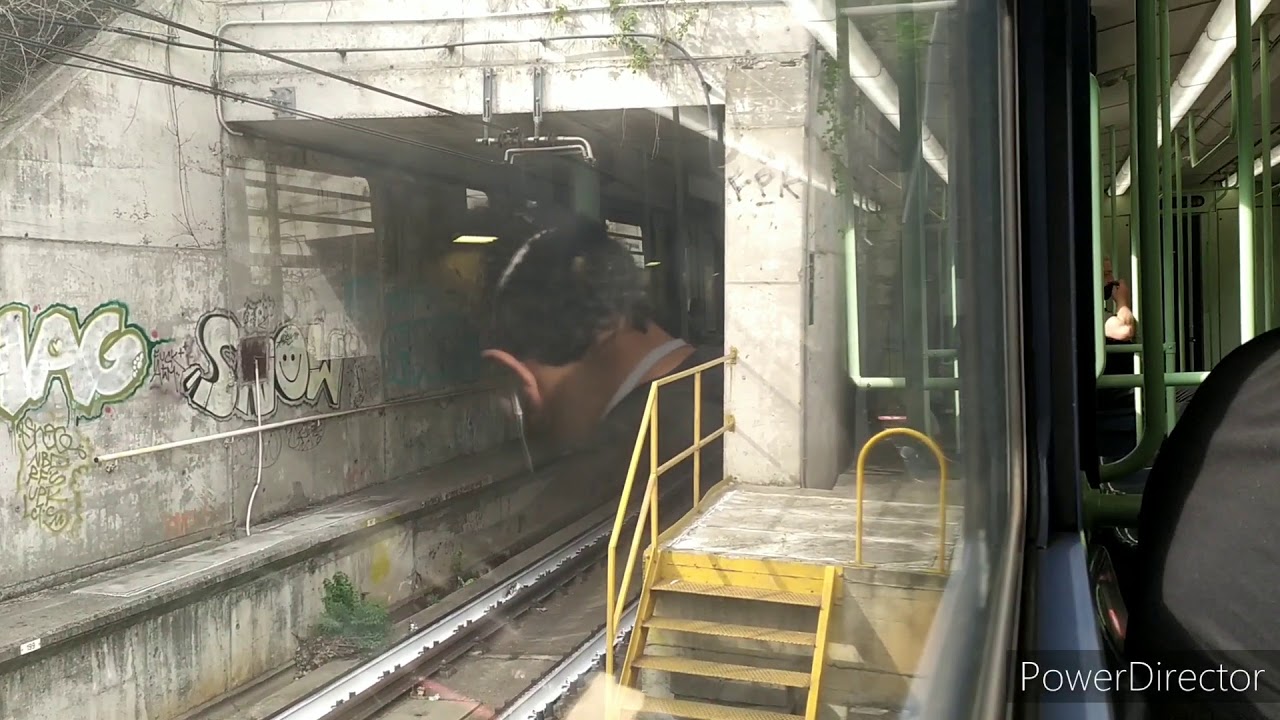 Tributo ai vecchi treni della M2!