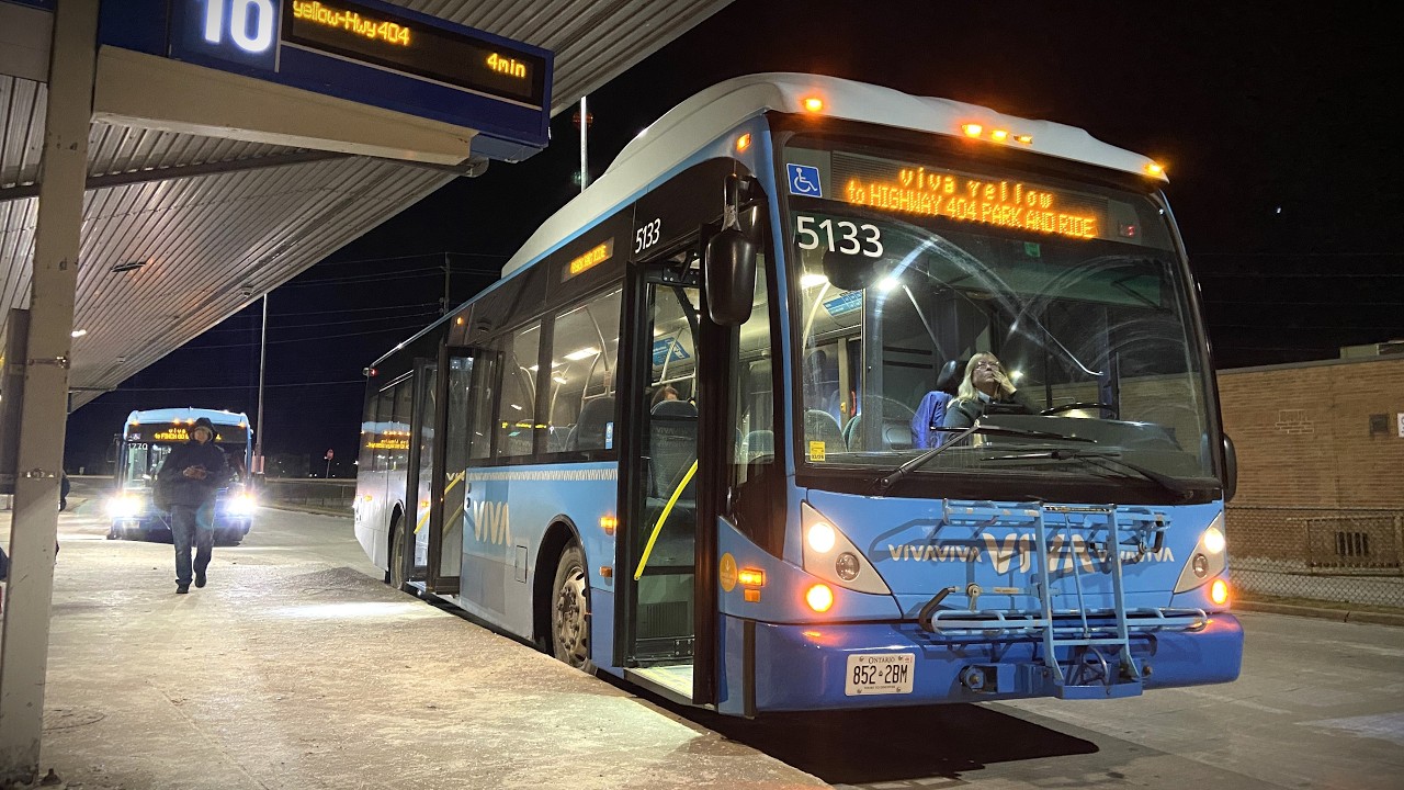 YRT/VIVA 2005 Van Hool A330 #5133 | VIVA Yellow Round-Trip Bus Ride