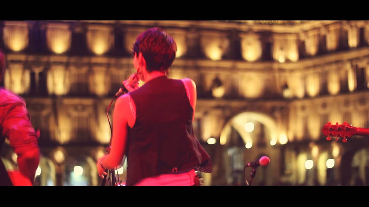 Folk On Crest - Lonxe - Vídeoclip Oficial