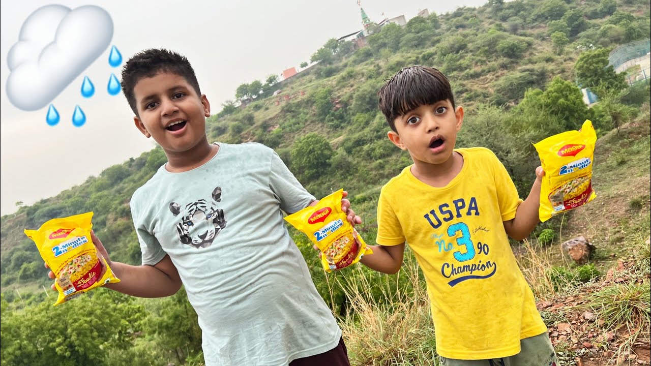 Itni Barish me Maggi 😋 | Man Vs Wild | Yaatri