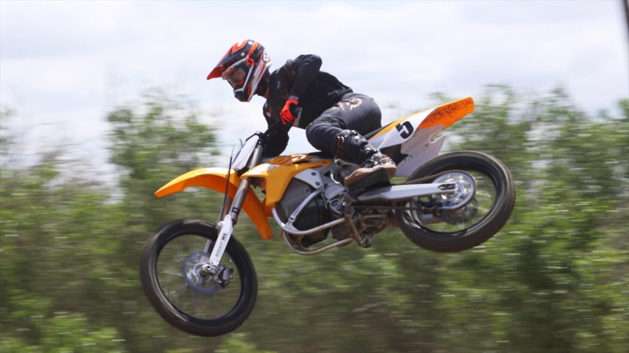 First Impression | 2017 Alta Redshift MX | TransWorld Motocross