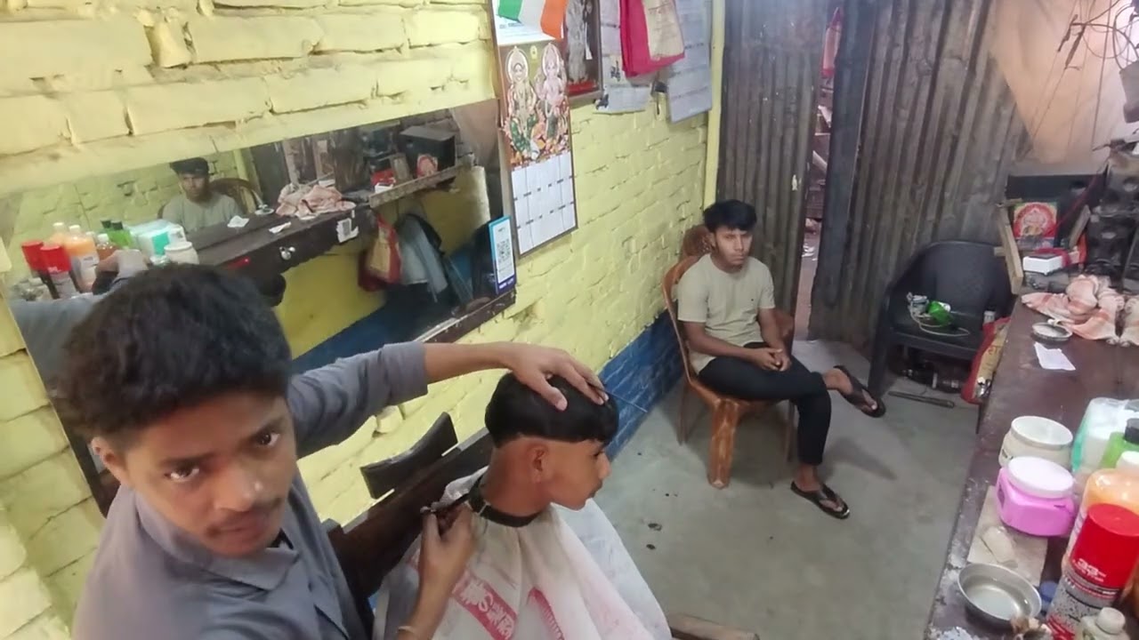 Best mid night hairstyle barber 💈✂️ genz look @Karunpramanik0002-nc7vd #haircut #beard #school 
