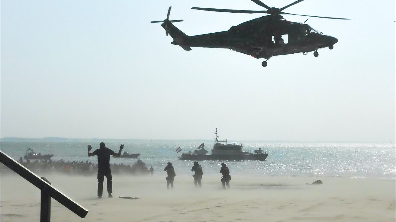 RESCUE ZEELAND 2025 | Dienst Speciale Interventies (DSI) houdt man met vuurwapen aan op het strand!