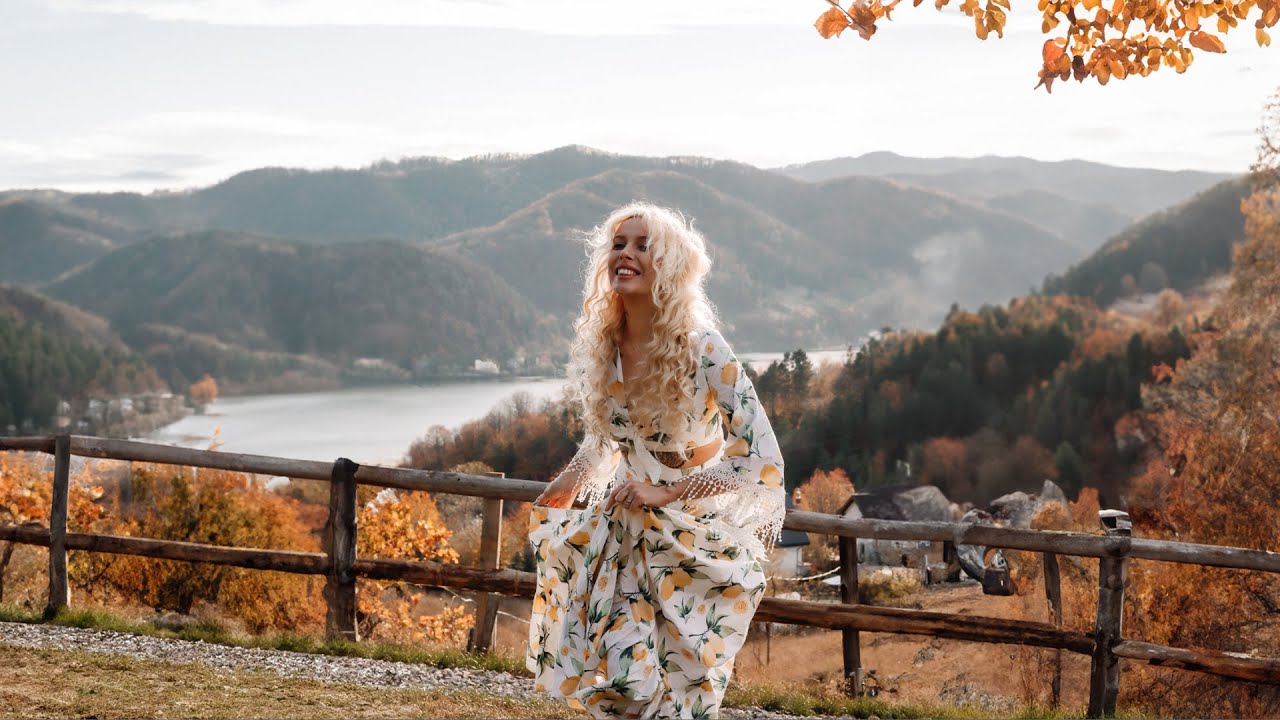NICAIERI NU-I CA ACASA | Ne-am mutat in Romania dupa ani de calatorit