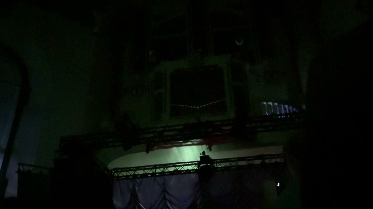 Danny Vera  Oostkerk 6 nov 2025   The dark plays in the dark ✌️